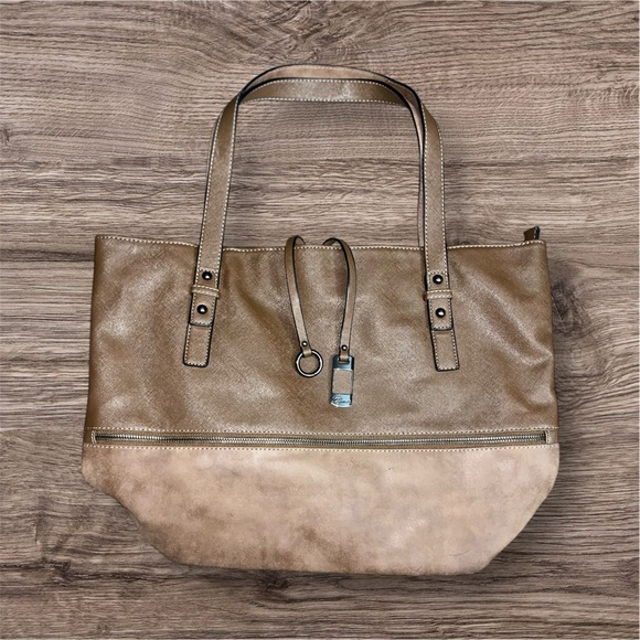 👜 Tote - David Jones Vegan Leather & Suede – Stylish Inside & Out! - Picture 3 of 12